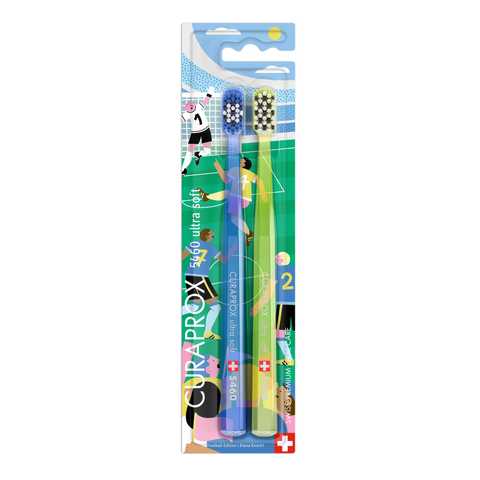 CURAPROX zobu birstīte CS 5460 Football limited edition 2026, 2 gab.